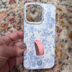 Like New. iPhone 15 Pro Max Loopy Case.